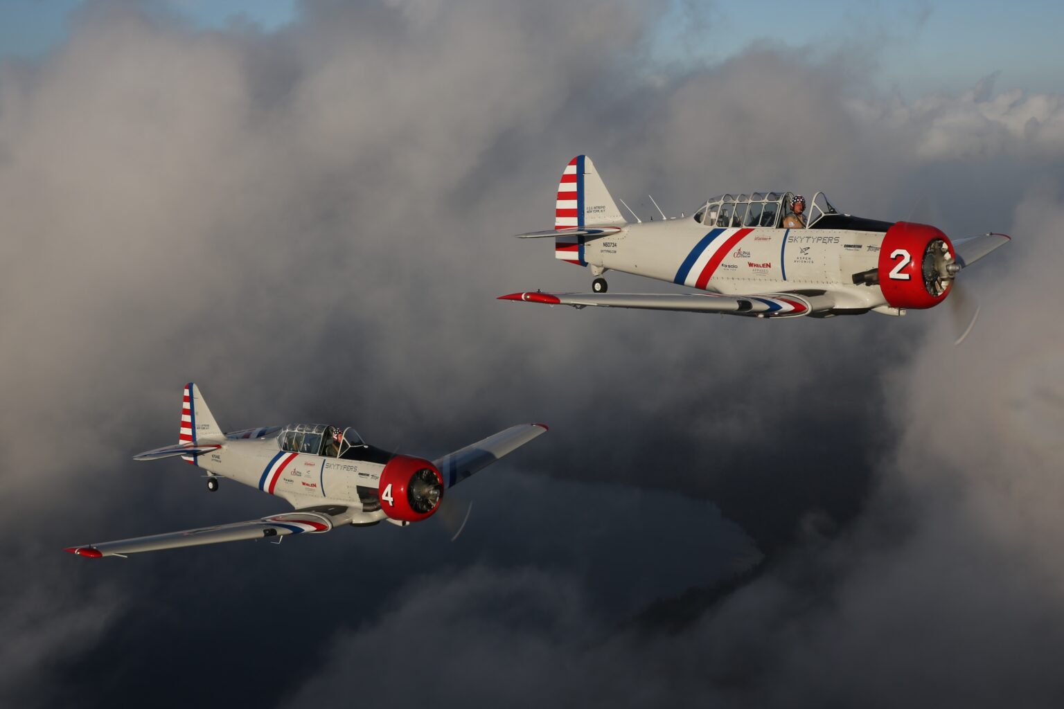 The Airshow Warbird Thunder Airshows